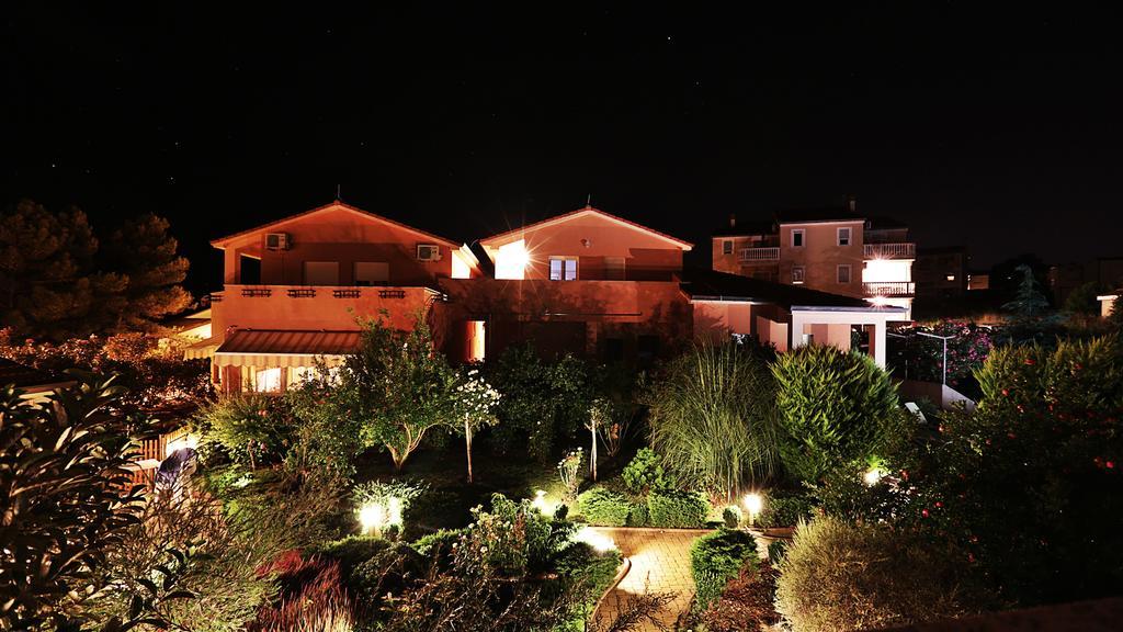 Apartments Meri Ližnjan Extérieur photo
